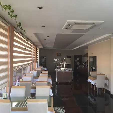 Mostar Hotel 3*